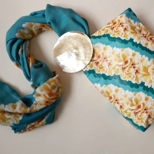 Plumeria Lei Pouch